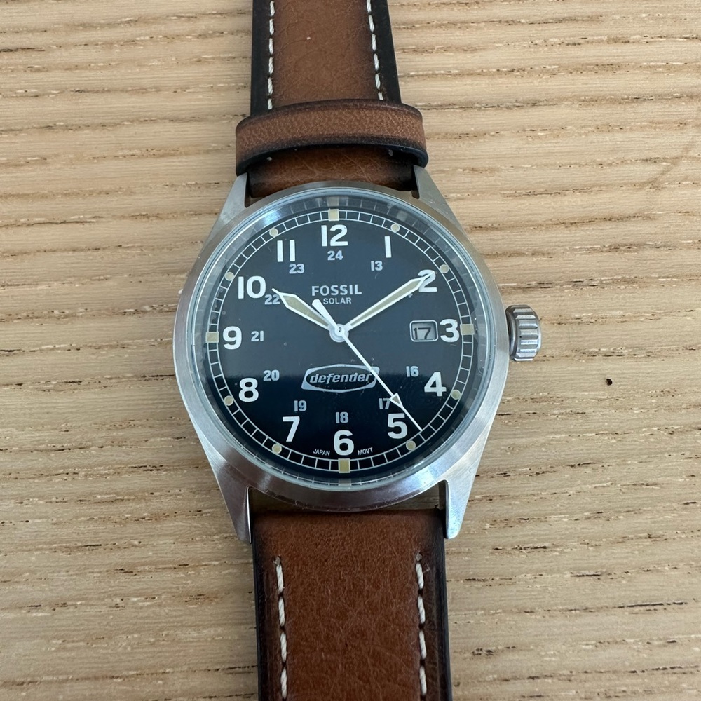Fossil Men’s Defender solar powered leather watch in luggage NWT